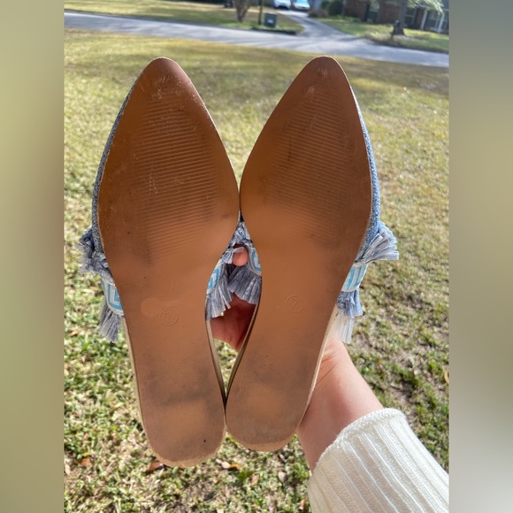 Michelle McDowell Blue Greek Key Raffia Mules — Size 7 - Picture 12 of 13